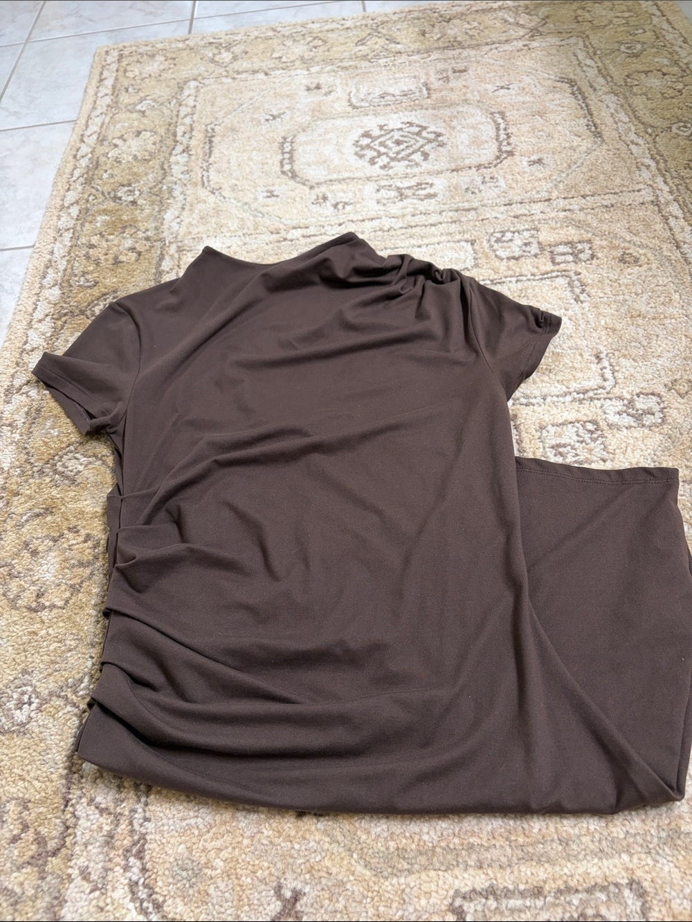 H&M Women's Short-Sleeve Fitted Dress in Dark Brown